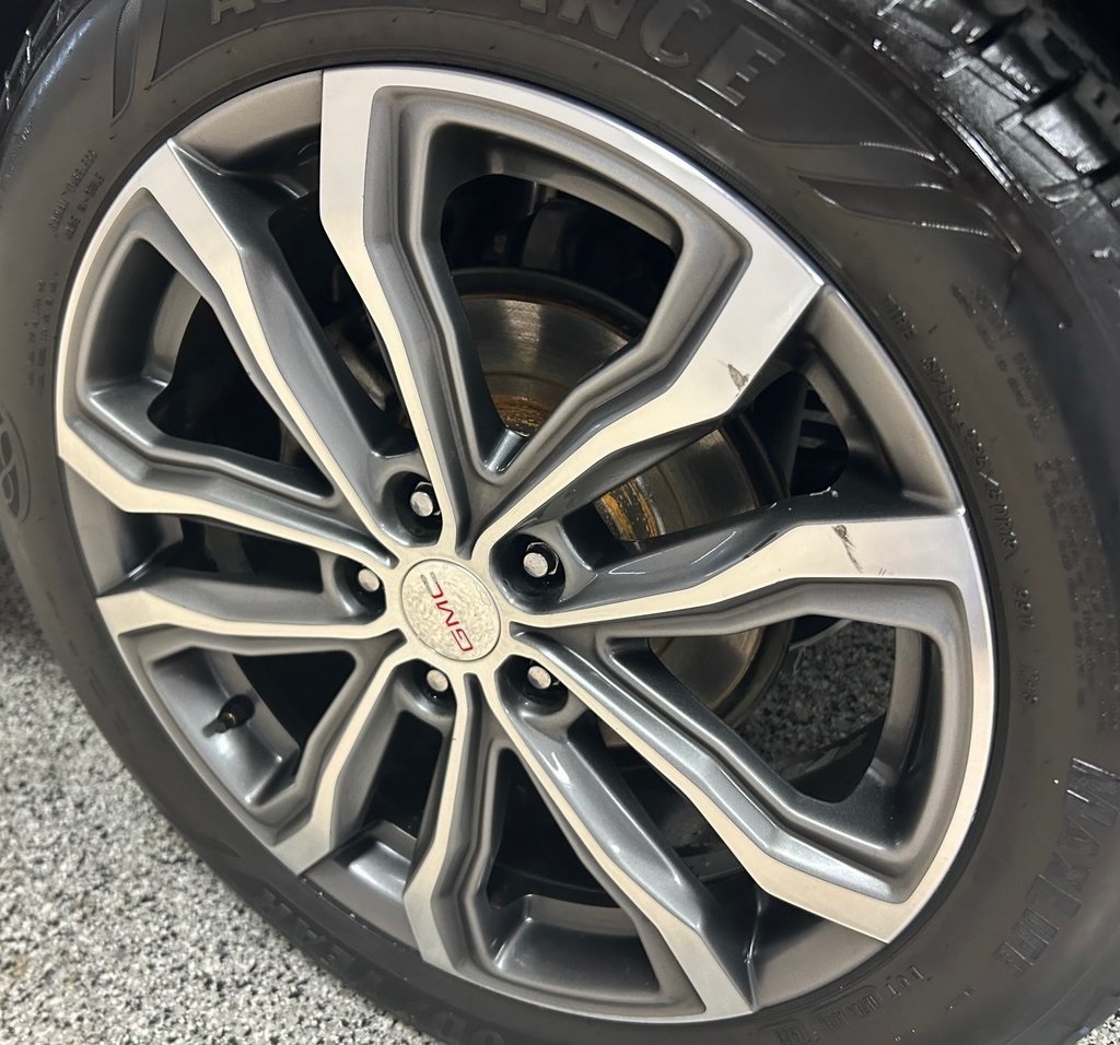 GMC Terrain AWD 4dr Denali 2019 GMC Terrain AWD 4dr Denali 2019