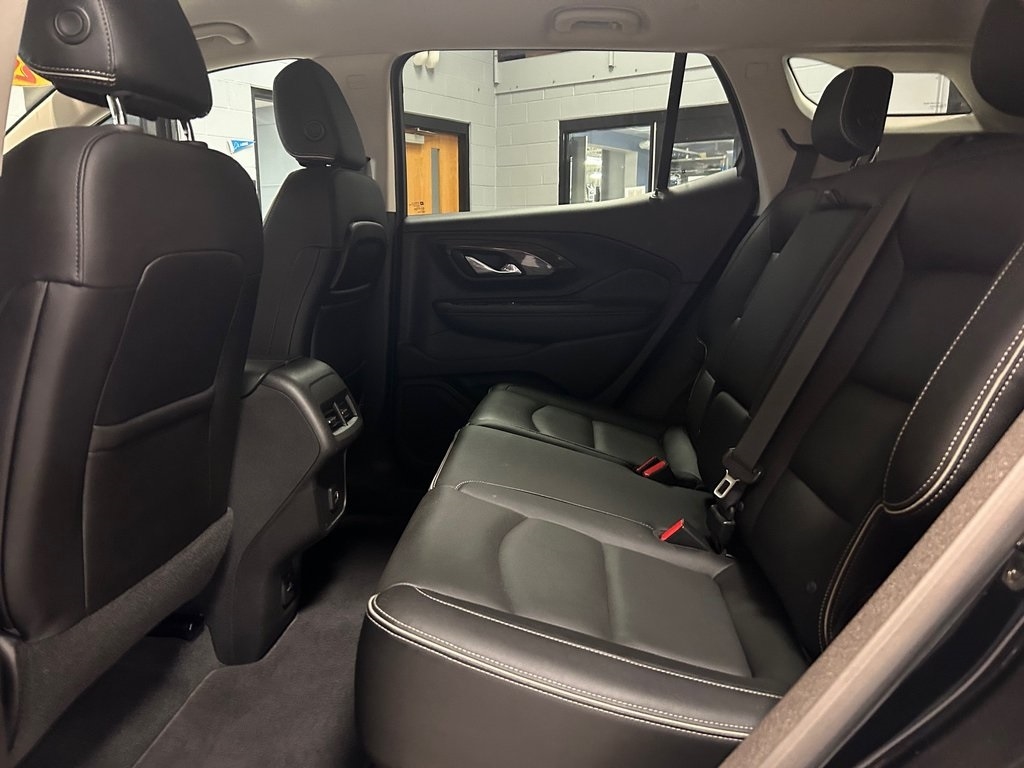 GMC Terrain AWD 4dr Denali 2019 GMC Terrain AWD 4dr Denali 2019
