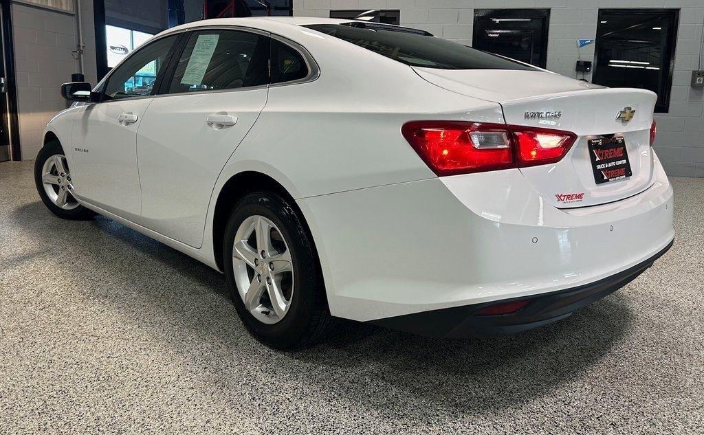 Chevrolet Malibu 4dr Sdn LS w/1FL 2023