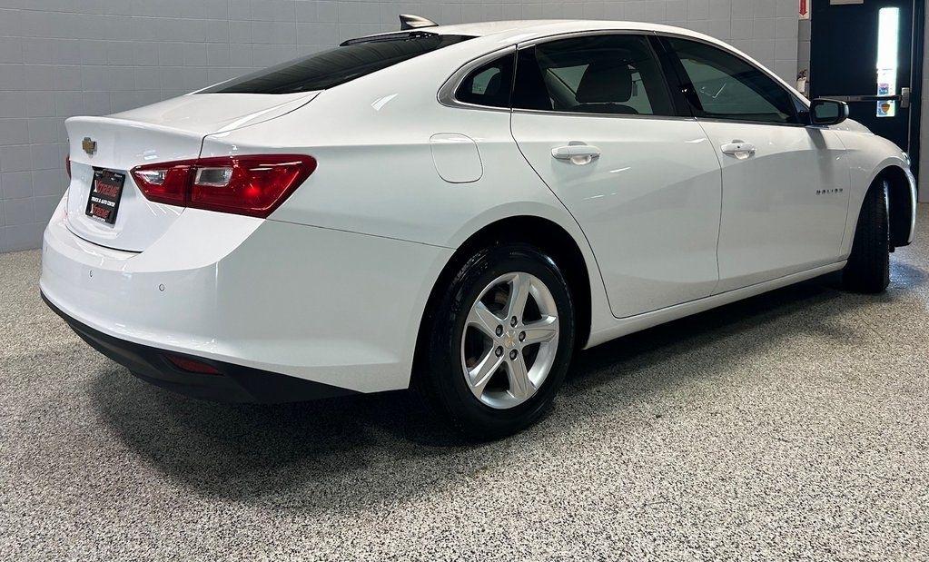 Chevrolet Malibu 4dr Sdn LS w/1FL 2023