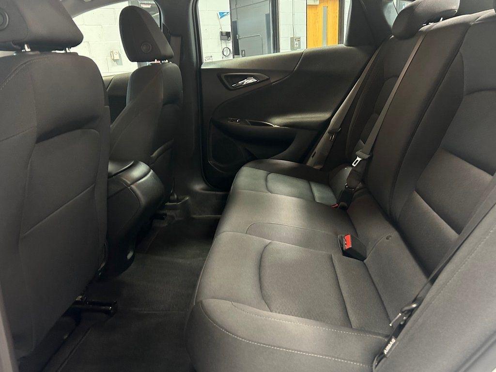 Chevrolet Malibu 4dr Sdn LS w/1FL 2023