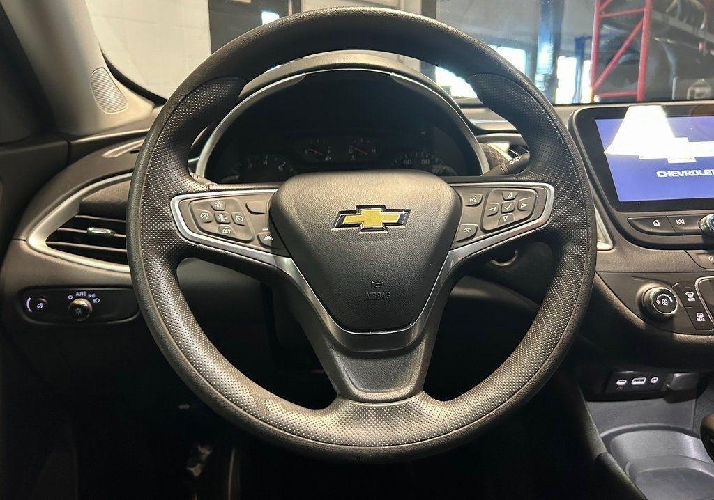 Chevrolet Malibu 4dr Sdn LS w/1FL 2023