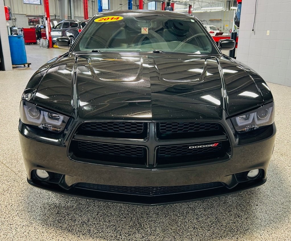 Dodge Charger 4dr Sdn RT Plus AWD 2014 Dodge Charger 4dr Sdn RT Plus AWD 2014