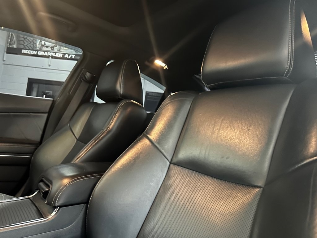 Dodge Charger 4dr Sdn RT Plus AWD 2014 Dodge Charger 4dr Sdn RT Plus AWD 2014