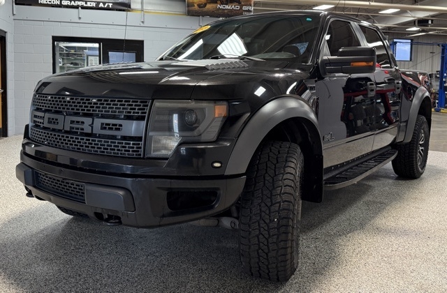 Ford F-150 4WD SuperCrew 145" SVT Raptor 2013 Ford F-150 4WD SuperCrew 145" SVT Raptor 2013