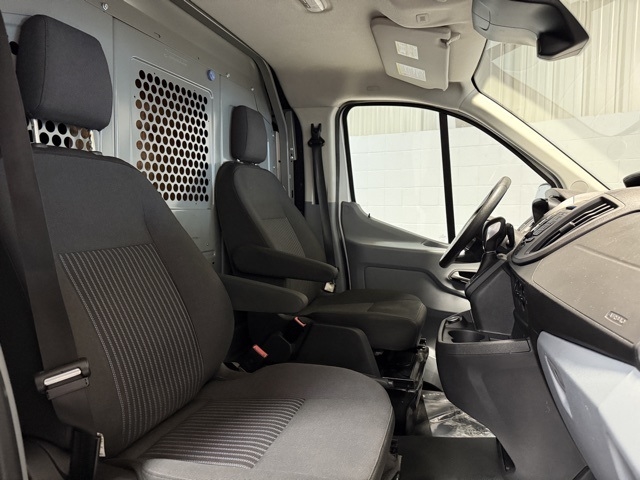 Ford Transit Van T-250 130" Low Rf 9000 GVWR Sliding RH Dr 2019