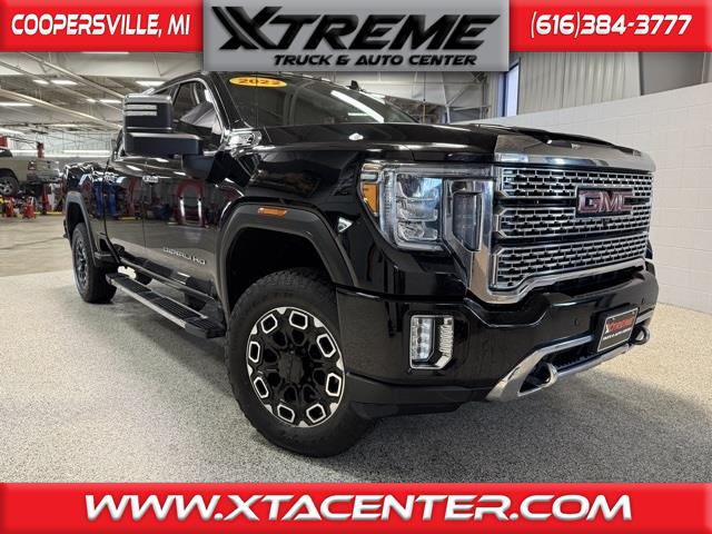 2022 GMC Sierra 2500HD Denali's photo