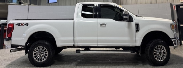 Ford Super Duty F-350 SRW XLT 4WD SuperCab 6.75' Box 2021