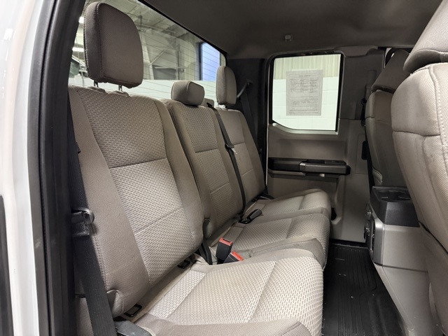 Ford Super Duty F-350 SRW XLT 4WD SuperCab 6.75' Box 2021