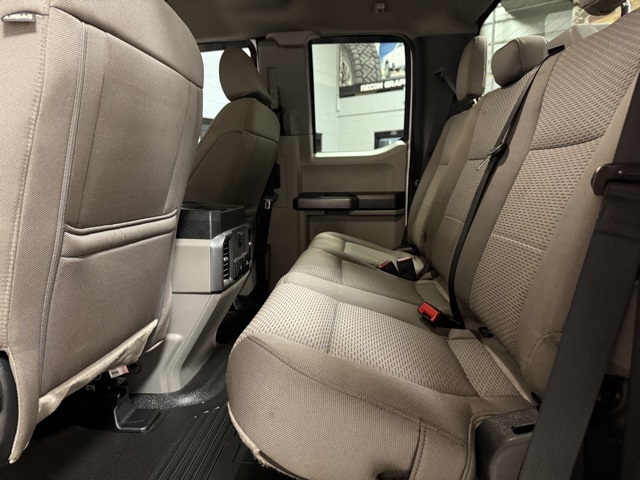 Ford Super Duty F-350 SRW XLT 4WD SuperCab 6.75' Box 2021