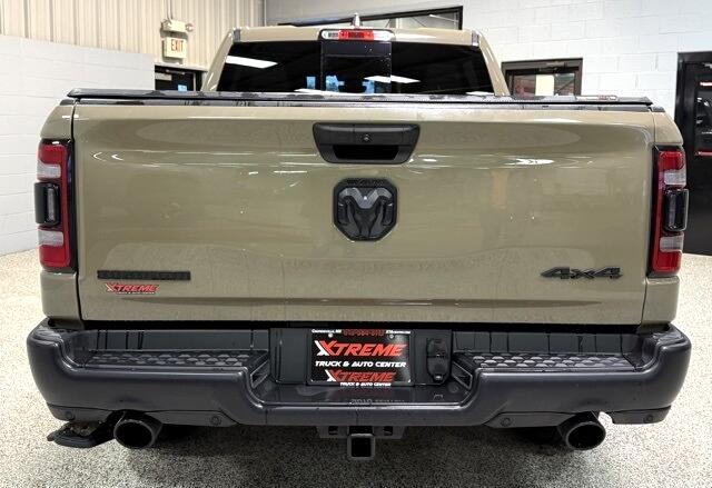 RAM 1500 Big Horn 4x4 Crew Cab 5'7" Box 2020