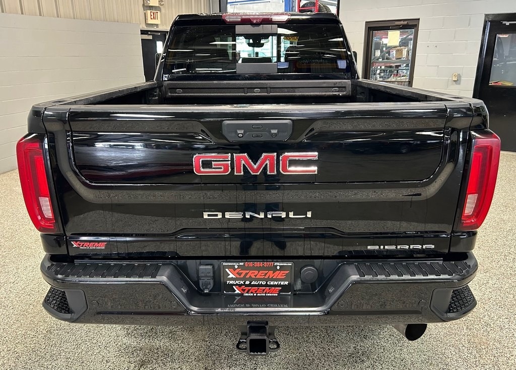 GMC Sierra 2500HD 4WD Crew Cab 159" Denali 2020