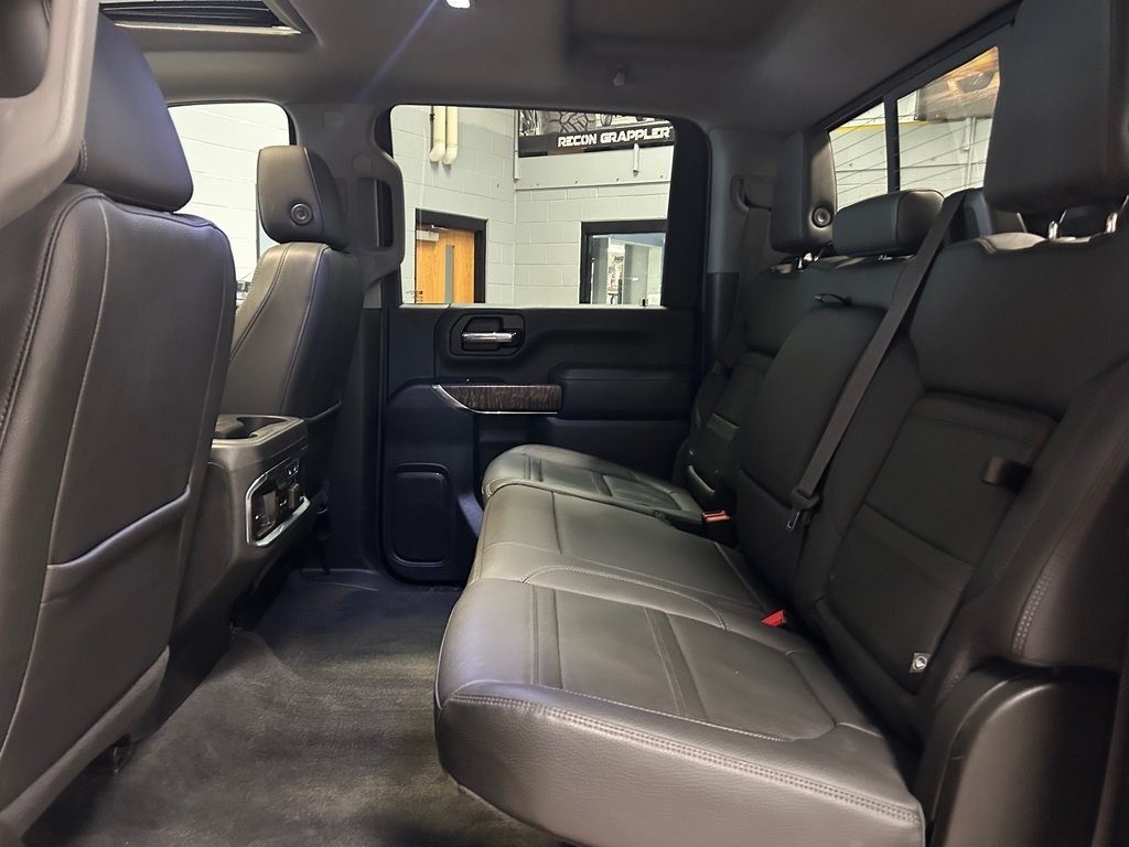 GMC Sierra 2500HD 4WD Crew Cab 159" Denali 2020