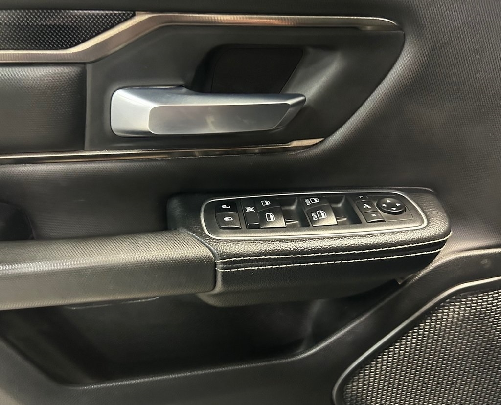 RAM 1500 Sport 4x4 Crew Cab 6'4" Box 2021