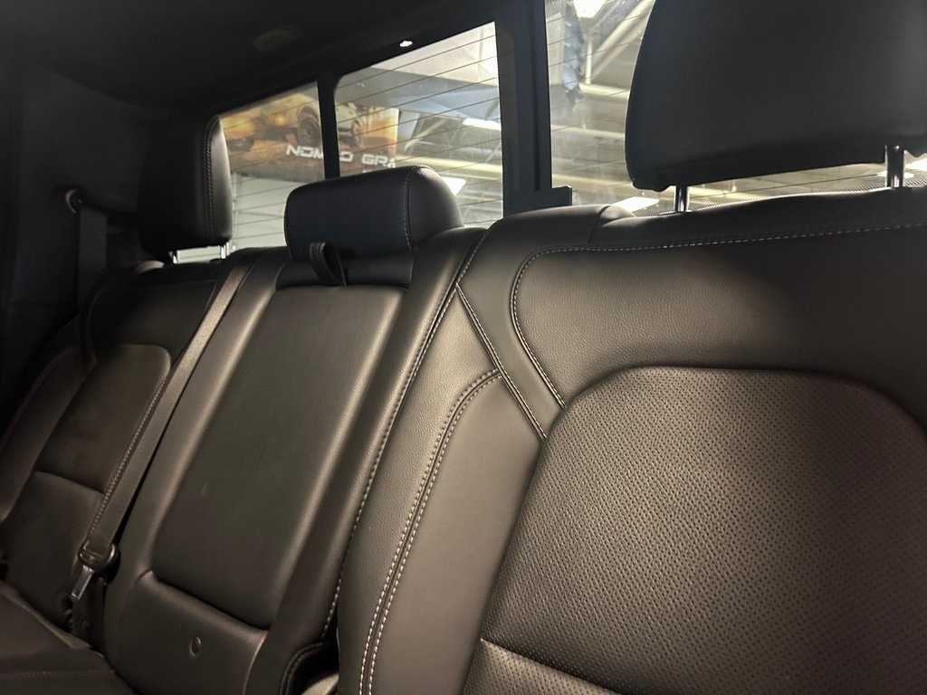 RAM 1500 Sport 4x4 Crew Cab 6'4" Box 2021