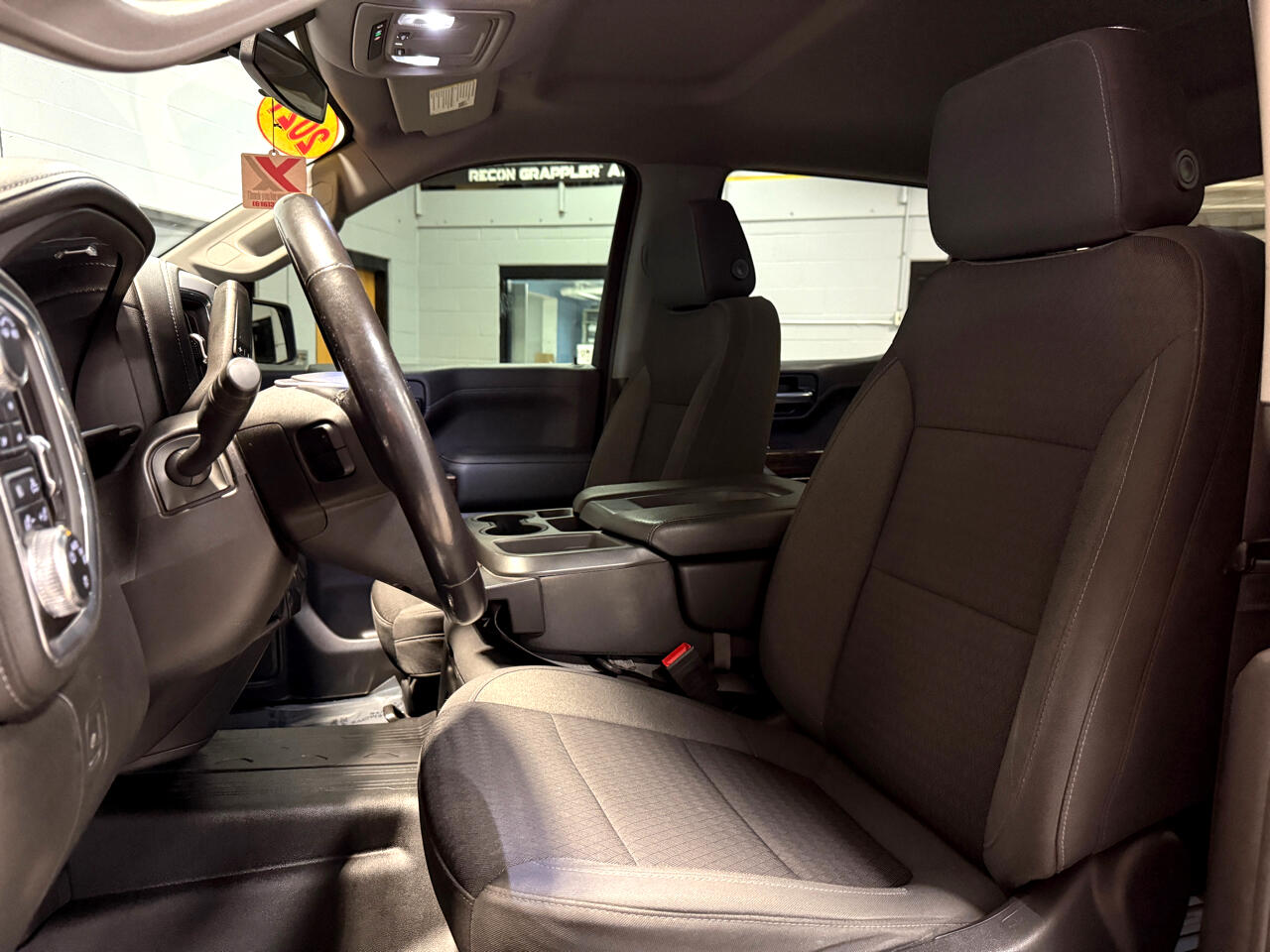 GMC Sierra 1500 4WD Crew Cab 147" Elevation 2021