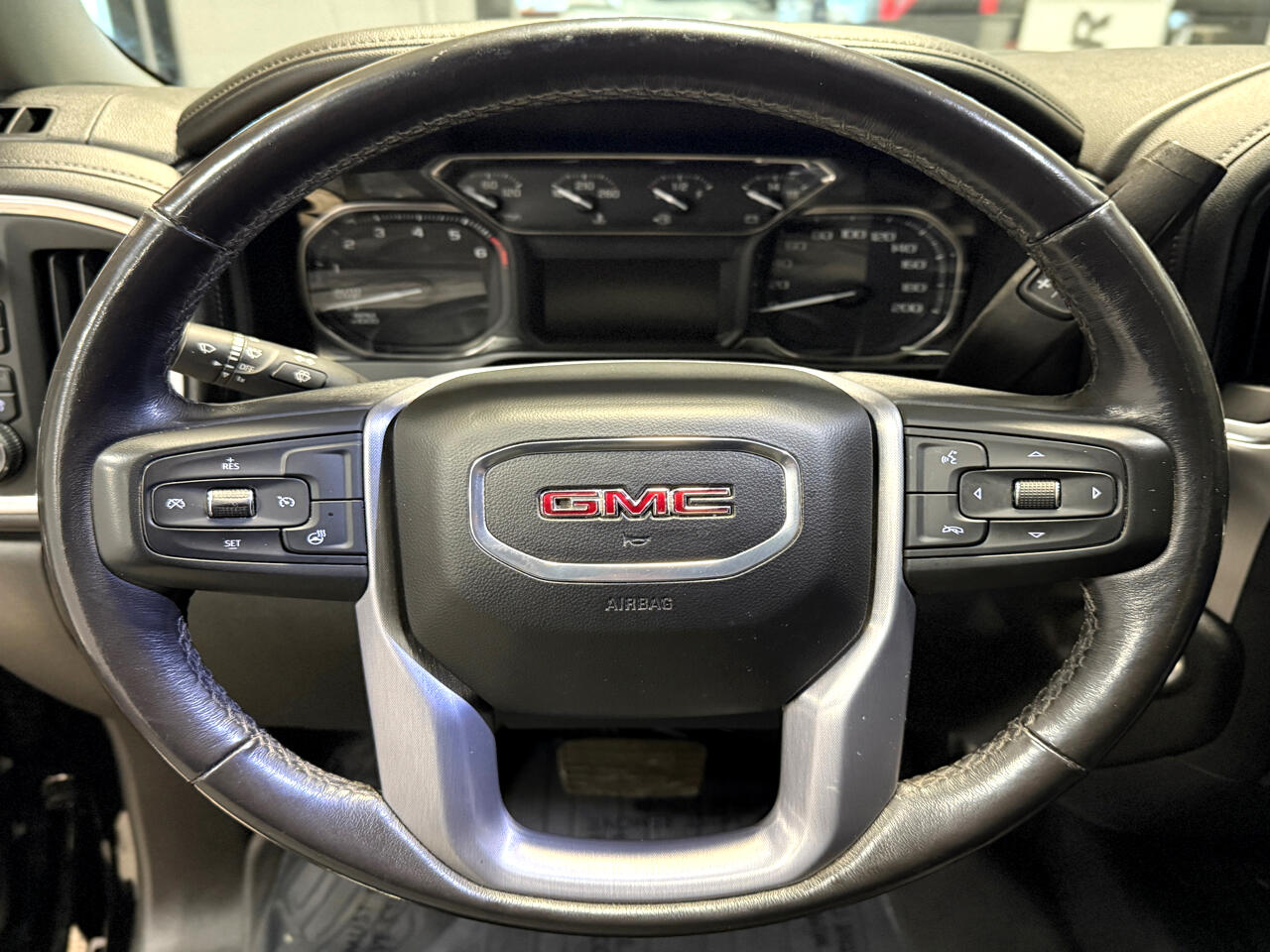 GMC Sierra 1500 4WD Crew Cab 147" Elevation 2021