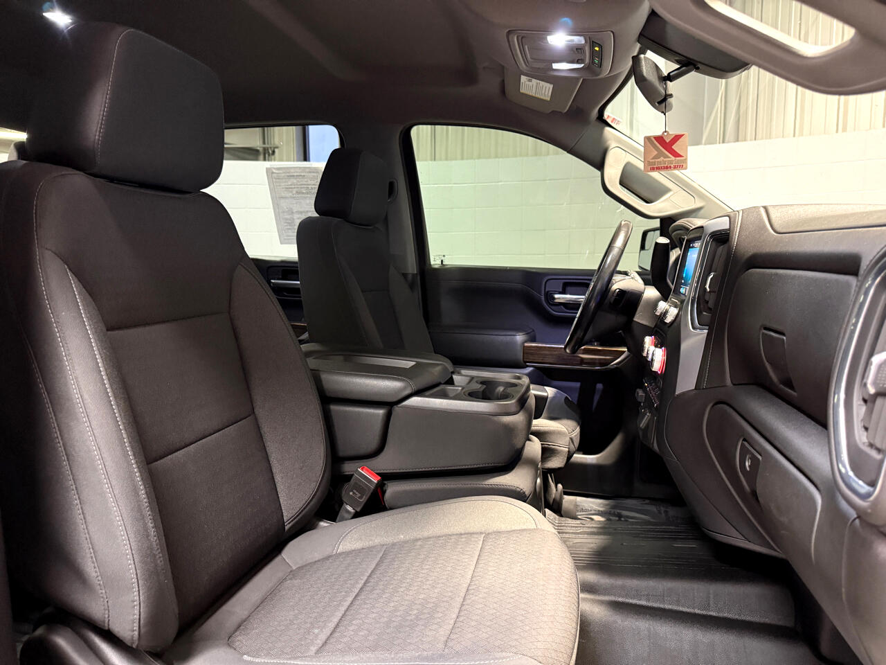 GMC Sierra 1500 4WD Crew Cab 147" Elevation 2021