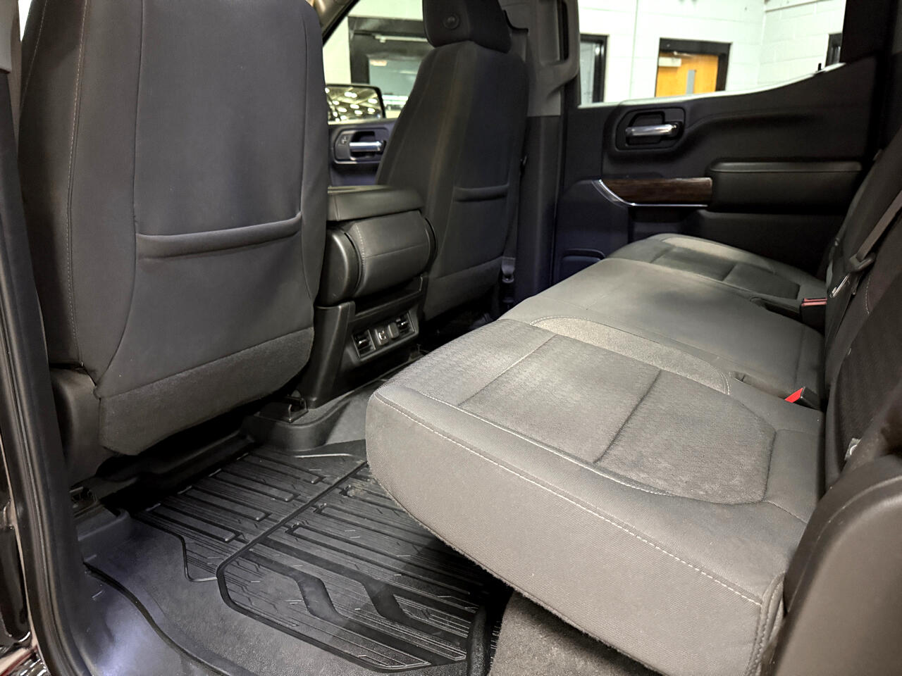 GMC Sierra 1500 4WD Crew Cab 147" Elevation 2021