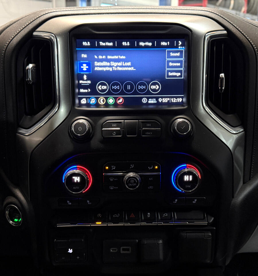 Chevrolet Silverado 1500 4WD Crew Cab 147" RST 2020