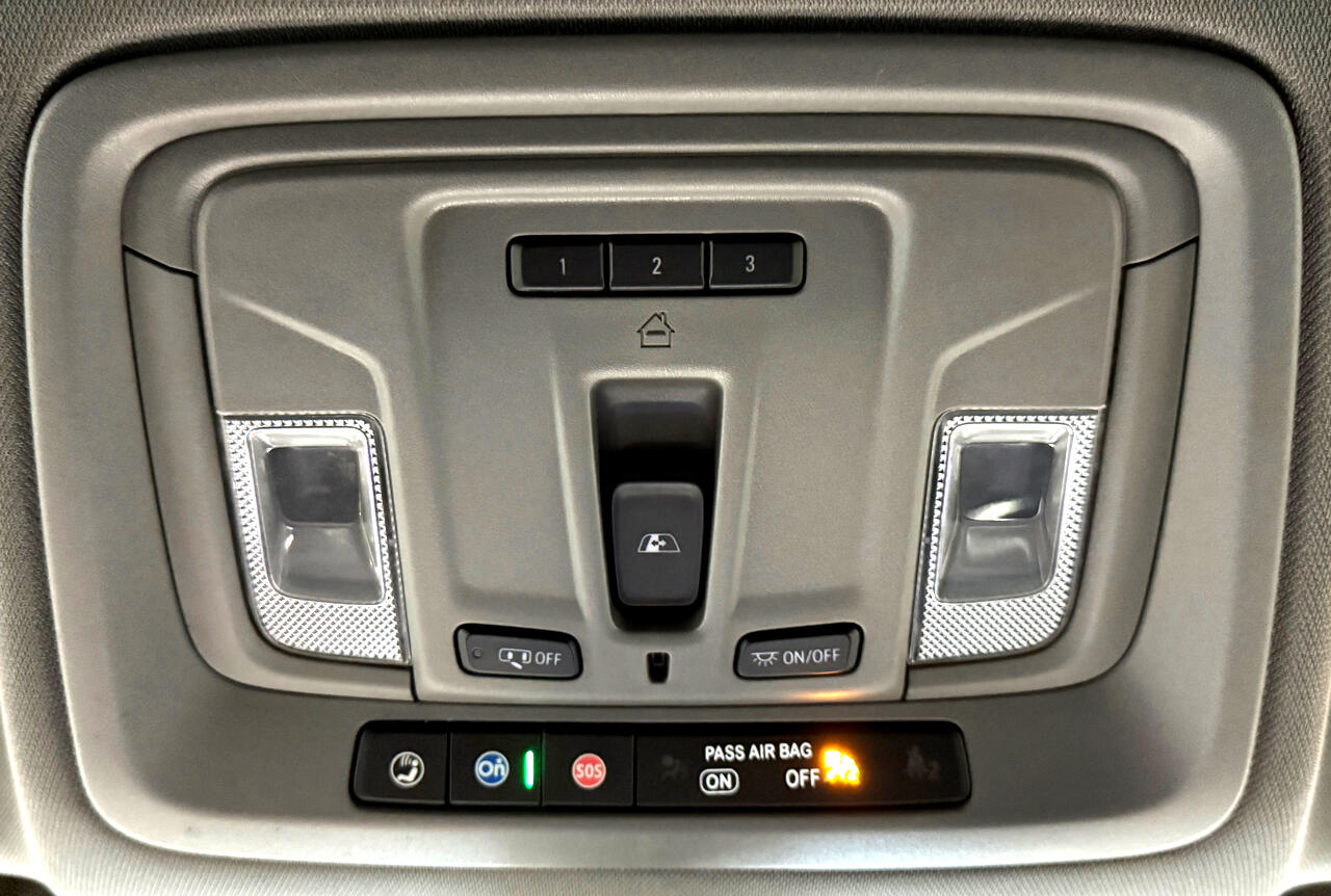 Chevrolet Silverado 1500 4WD Crew Cab 147" RST 2020