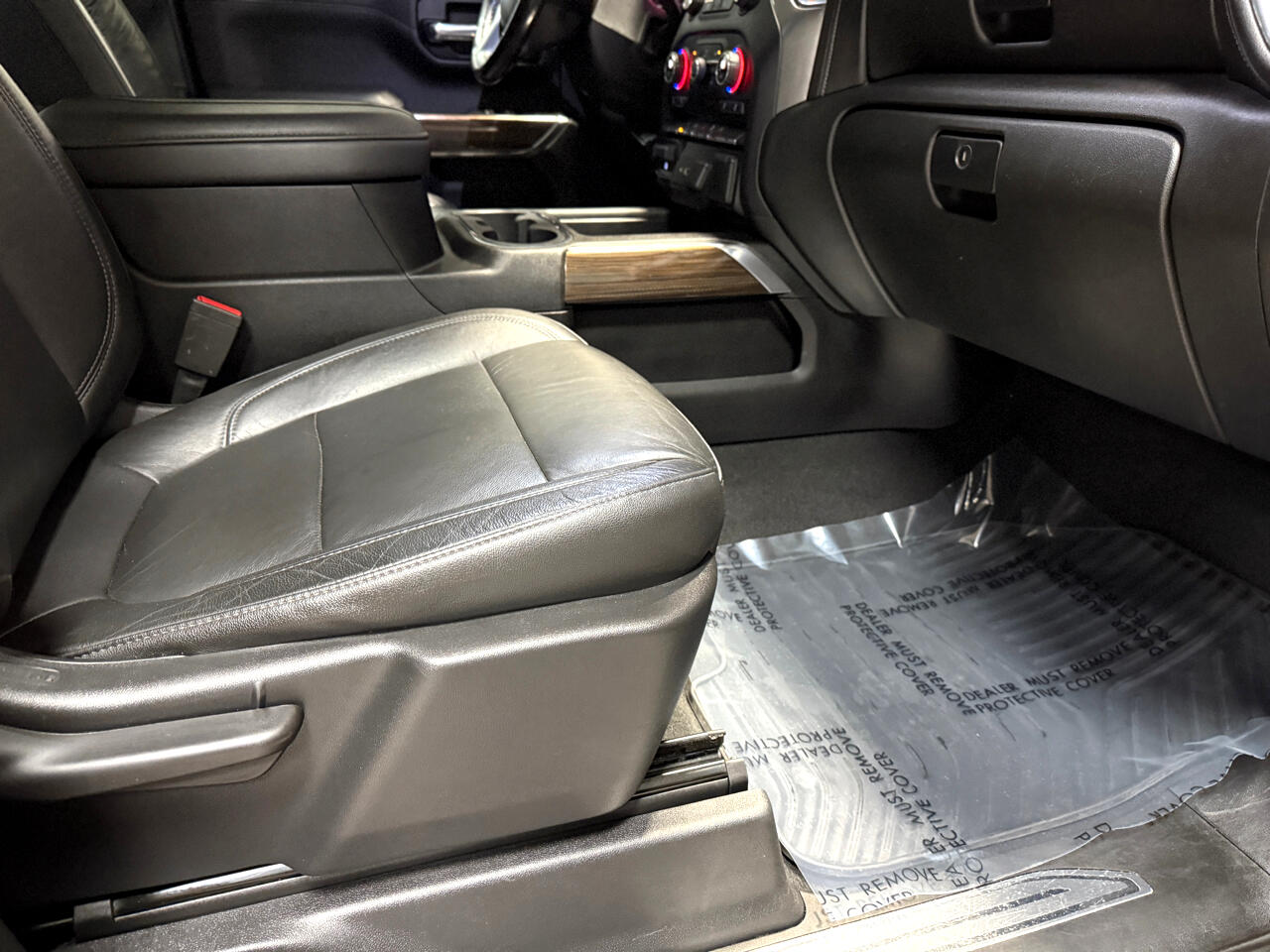 Chevrolet Silverado 1500 4WD Crew Cab 147" RST 2020