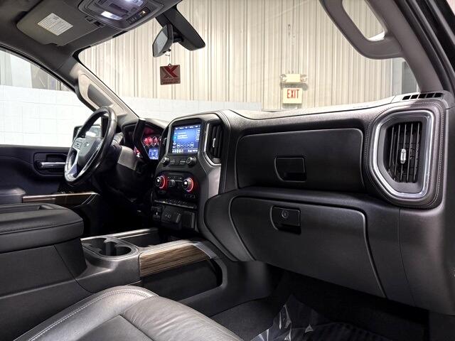 Chevrolet Silverado 1500 4WD Crew Cab 147" RST 2020