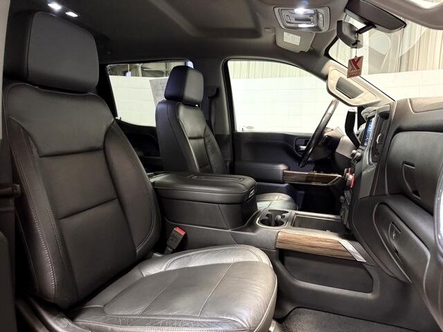 Chevrolet Silverado 1500 4WD Crew Cab 147" RST 2020