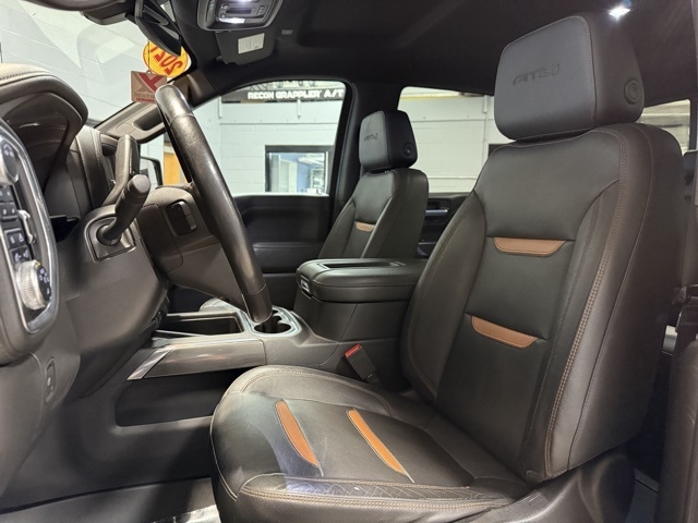 GMC Sierra 1500 4WD Crew Cab 147" AT4 2021