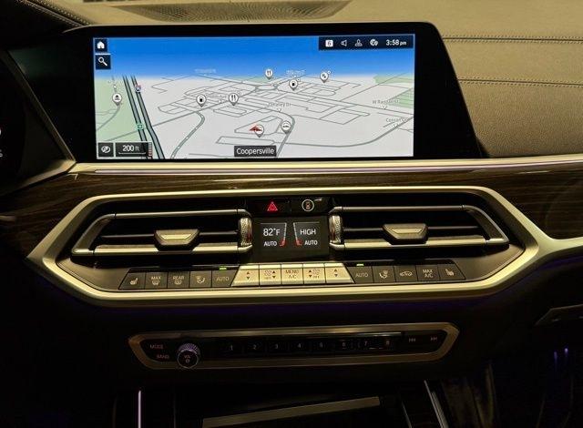 BMW X7 xDrive40i Sports Activity Vehicle 2021