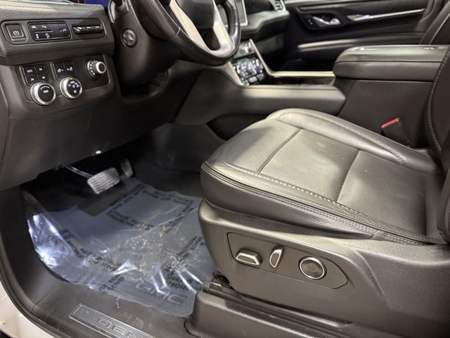 GMC Yukon 4WD 4dr Denali 2021