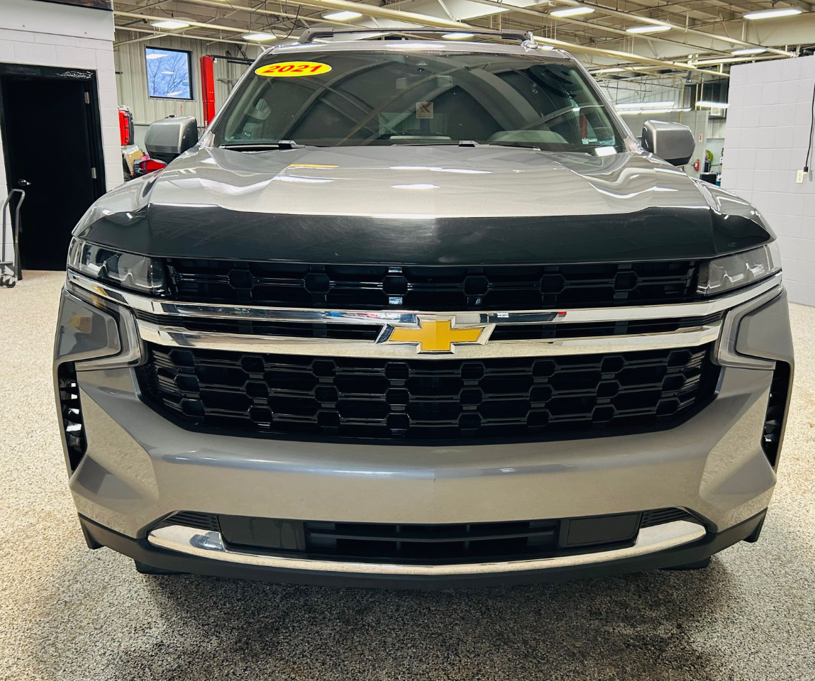 Chevrolet Suburban 4WD 4dr LS 2021