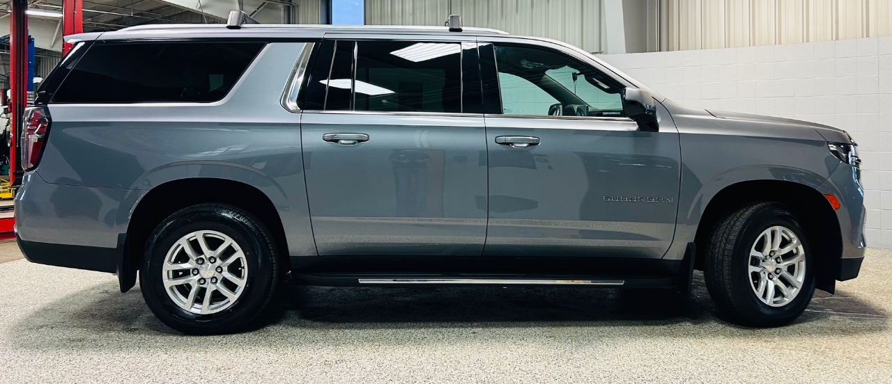 Chevrolet Suburban 4WD 4dr LS 2021