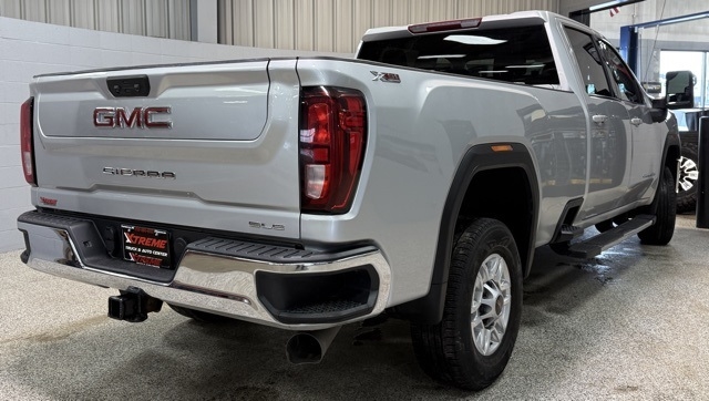 GMC Sierra 2500HD 4WD Crew Cab 172" SLE 2023