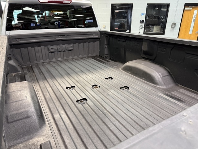 GMC Sierra 2500HD 4WD Crew Cab 172" SLE 2023