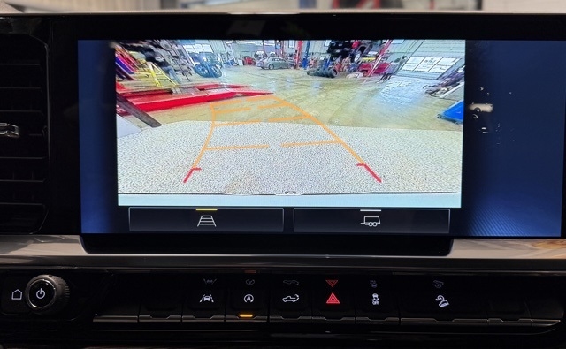 Chevrolet Silverado 1500 4WD Crew Cab 147" RST 2022