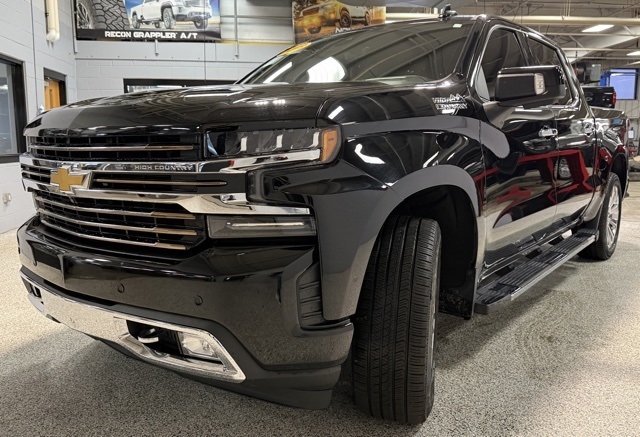 Chevrolet Silverado 1500 4WD Crew Cab 147" High Country 2019