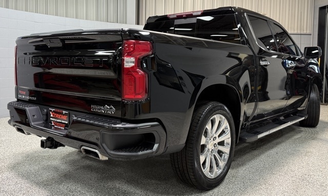 Chevrolet Silverado 1500 4WD Crew Cab 147" High Country 2019