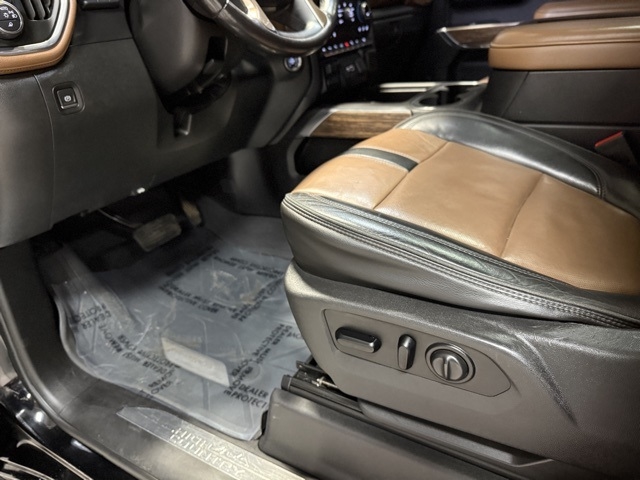 Chevrolet Silverado 1500 4WD Crew Cab 147" High Country 2019