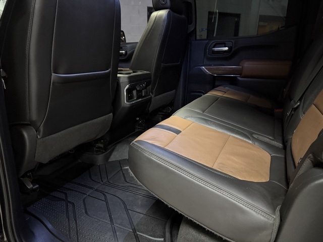 Chevrolet Silverado 1500 4WD Crew Cab 147" High Country 2019