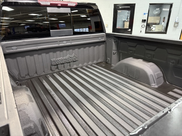 Chevrolet Silverado 1500 4WD Crew Cab 147" High Country 2019