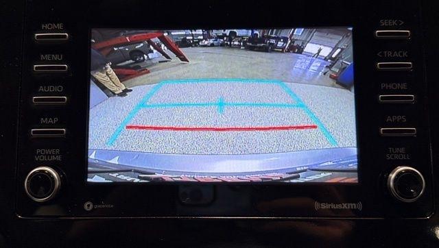 Toyota Camry SE Auto (Natl) 2024