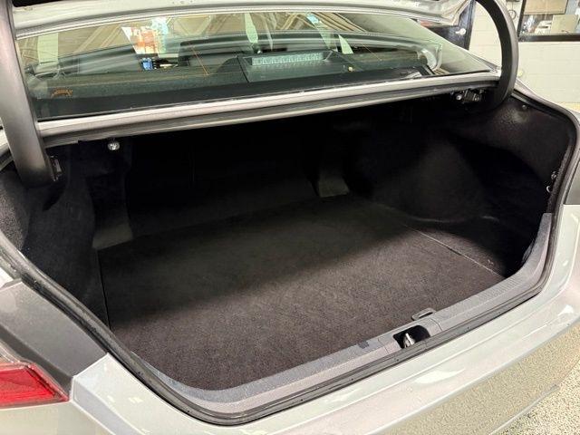 Toyota Camry SE Auto (Natl) 2024