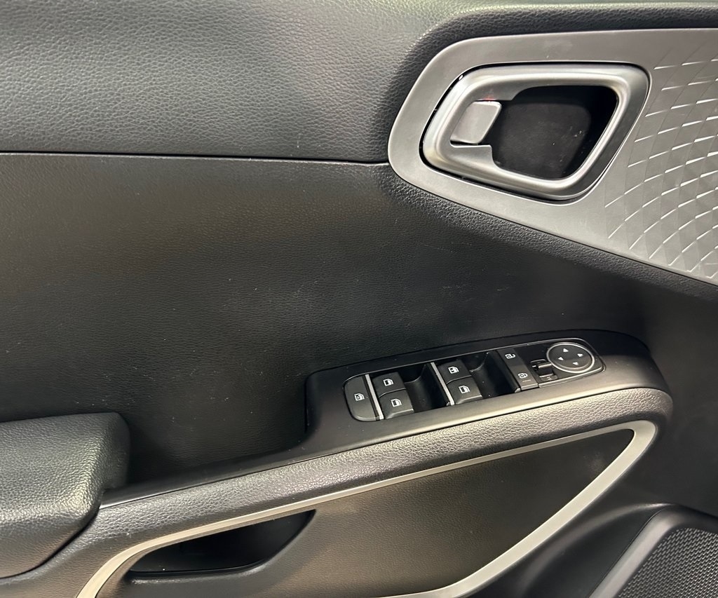 Kia Soul LX IVT 2024