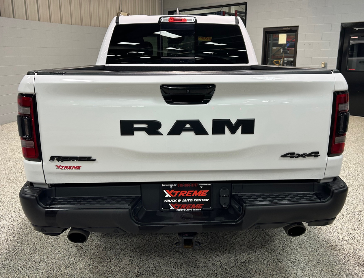 RAM 1500 Rebel 4x4 Crew Cab 5'7" Box 2023