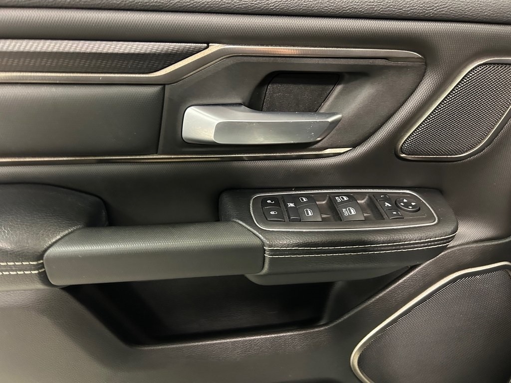 RAM 1500 Rebel 4x4 Crew Cab 5'7" Box 2023