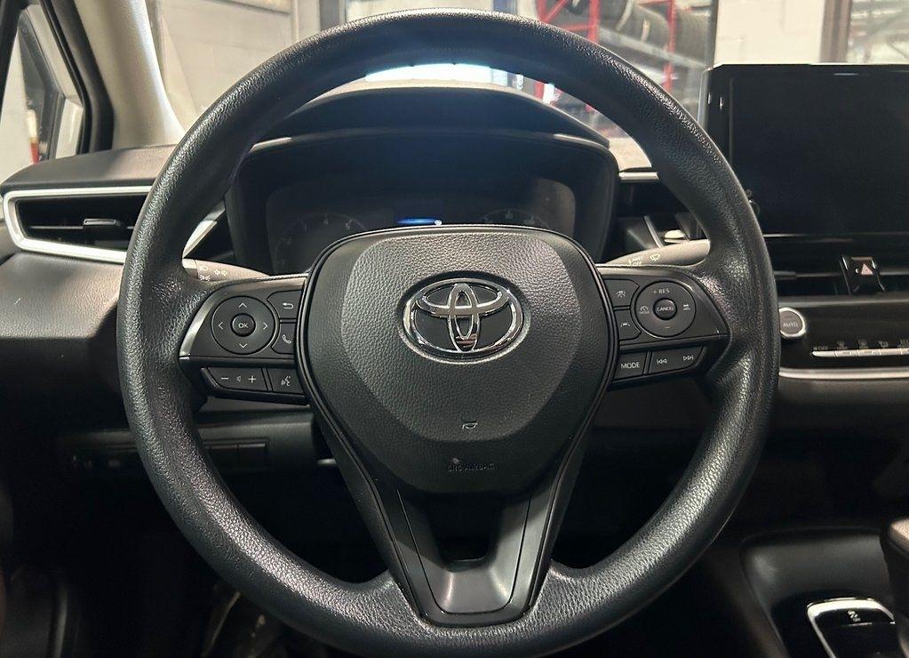 Toyota Corolla LE CVT (Natl) 2024