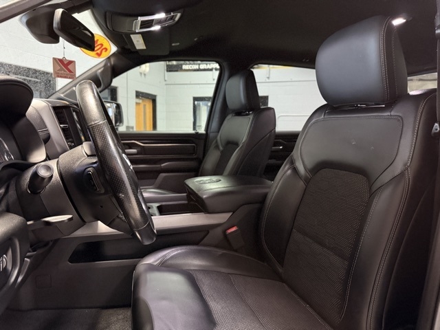 RAM 1500 Sport 4x4 Crew Cab 5'7" Box 2019