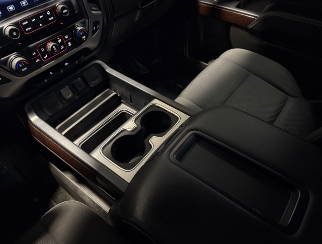 GMC Sierra 1500 4WD Crew Cab 143.5" SLE 2014