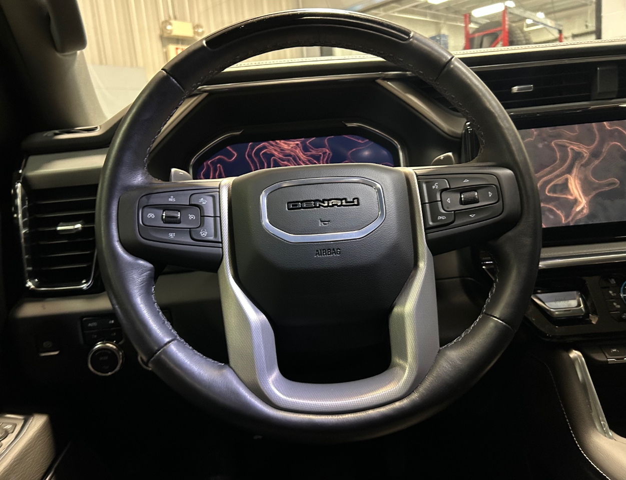 GMC Sierra 1500 4WD Crew Cab 147" Denali 2024